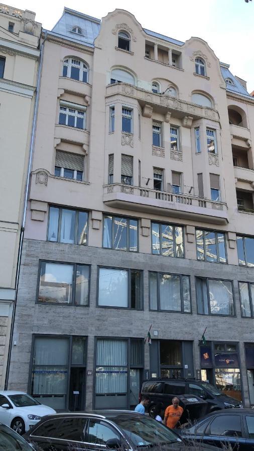 Corso Quiet Lejlighed Budapest Eksteriør billede